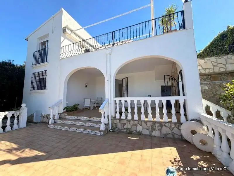 Vista exterior de Casa o xalet en venda en Pego amb Aire condicionat, Calefacció i Jardí privat