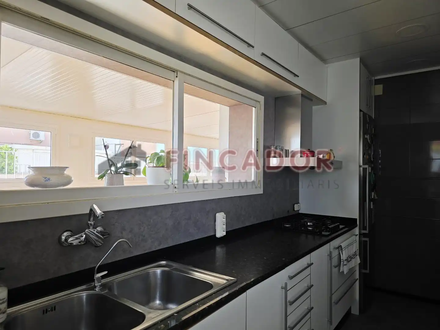 Küche von Maisonette zum Verkauf in Barcelona mit Klimaanlage, Heizung und Parkett