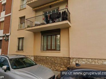Piso en venta en CL ROBERT D'AGUILO 15
