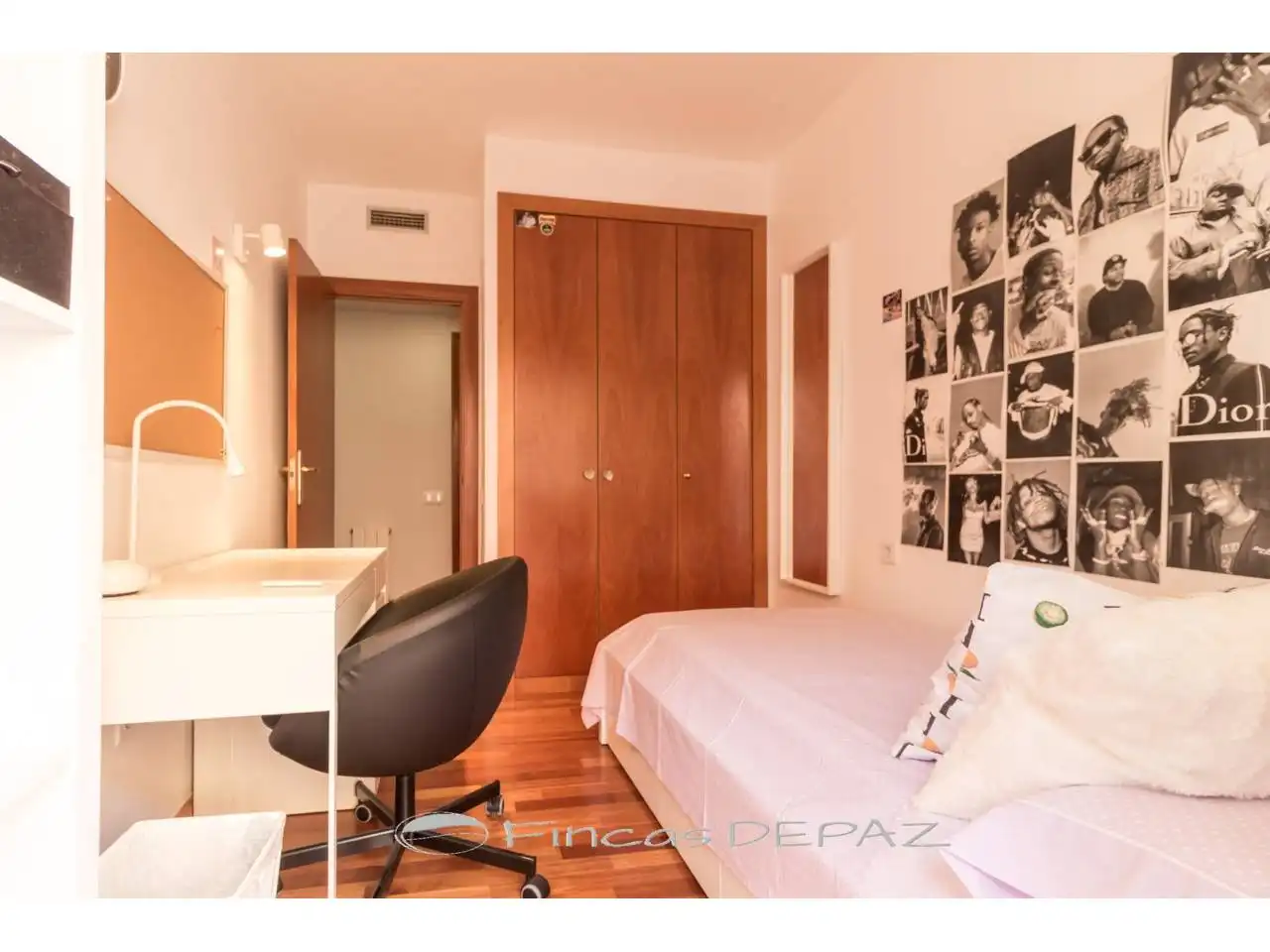 Bedroom of Flat for sale in Castelldefels  with Air Conditioner, Heating and Parquet flooring