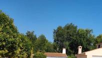 Vista exterior de Casa o xalet en venda en  Albacete Capital amb Aire condicionat, Calefacció i Jardí privat