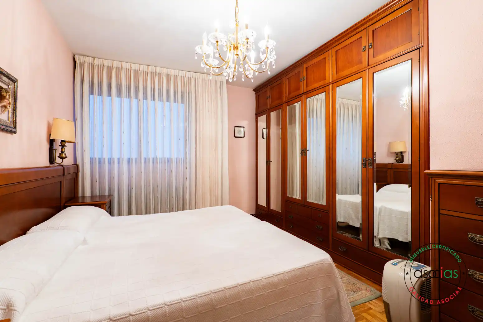 Habitación de Piso en venta en Gijón  con Calefacción, Parquet y Terraza
