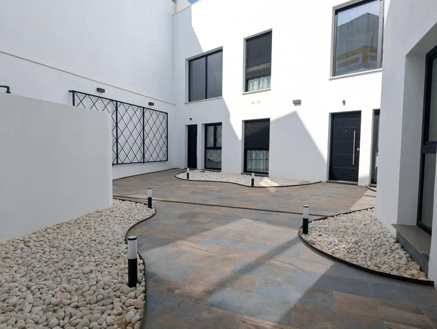 Terrasse von Maisonette zur Miete in Sanlúcar la Mayor mit Klimaanlage, Terrasse und Möbliert