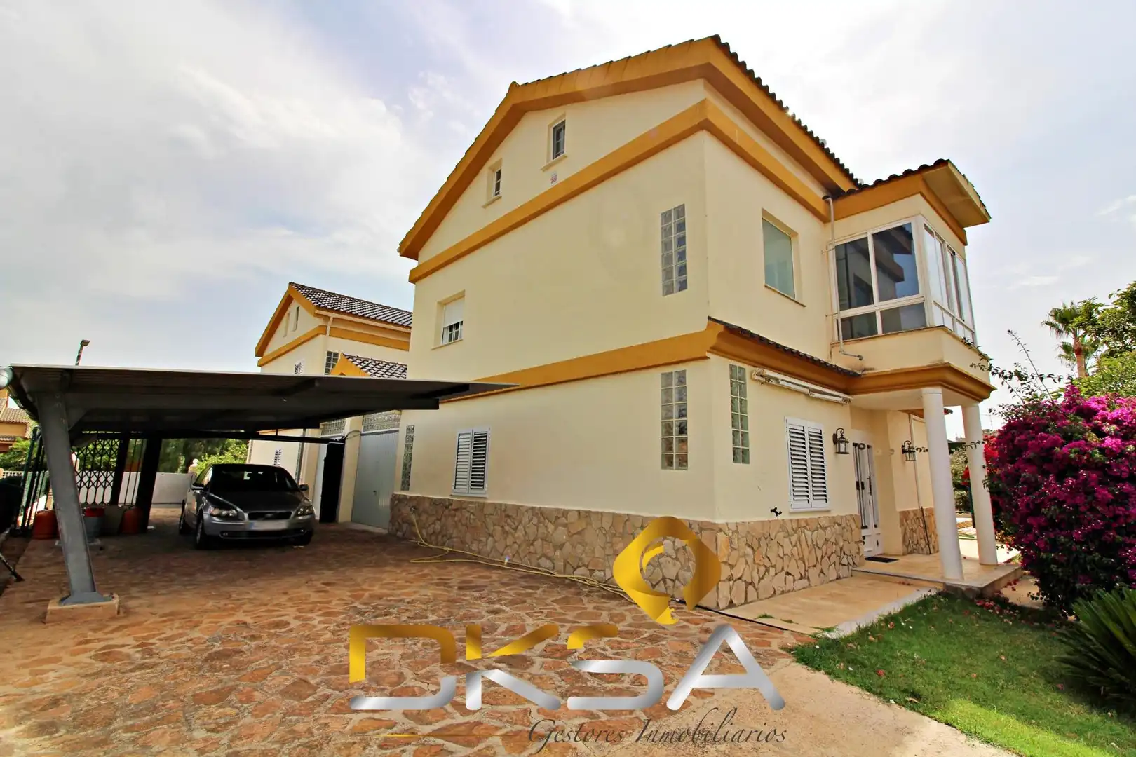 Exterior view of Houses for sale in Castellón de la Plana / Castelló de la Plana  with Air Conditioner, Heating and Private garden