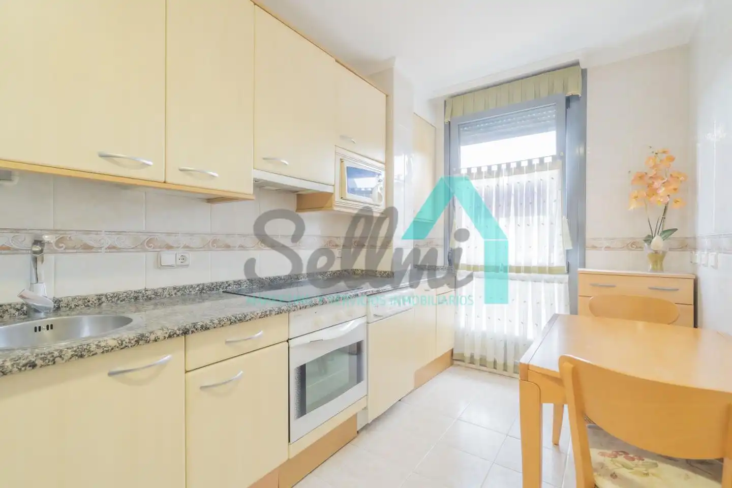 Kitchen of Flat for rent in Ería - Masip