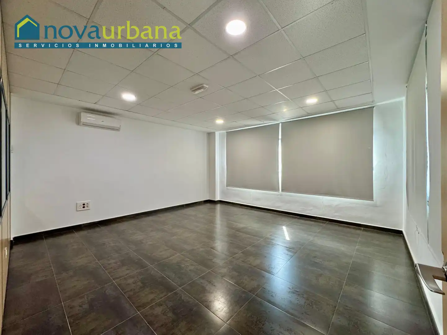 Oficina de alquiler en Xirivella con Aire acondicionado y Calefacción