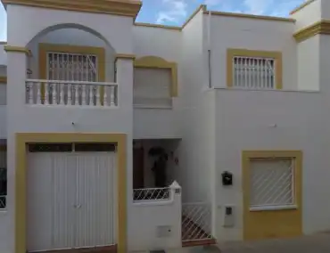 Vista exterior de Dúplex en venda en Almería