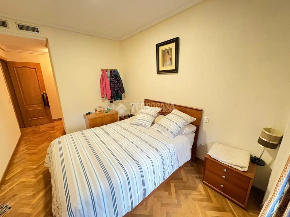 Habitación de Piso en venta en Madrid con Aire acondicionado y Calefacción
