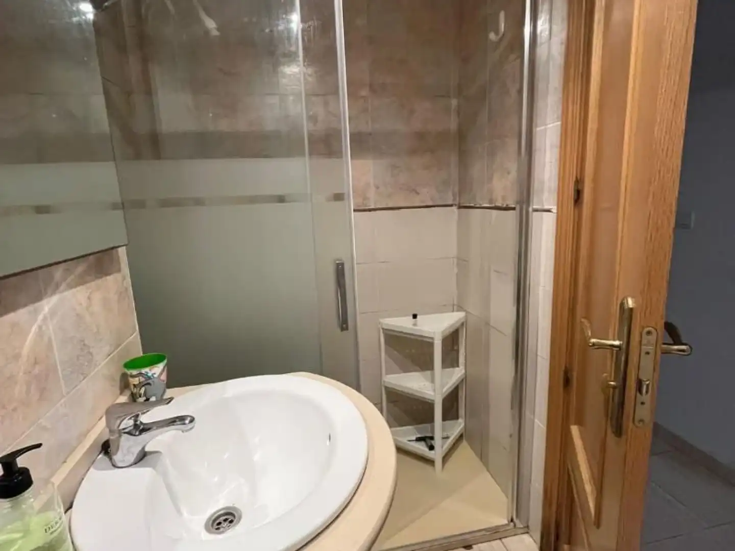 Bany de Pis de lloguer en Valencia amb Calefacció, Piscina i Moblat