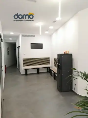 Local comercial en venda a El Ejido Ciudad, imagen 3