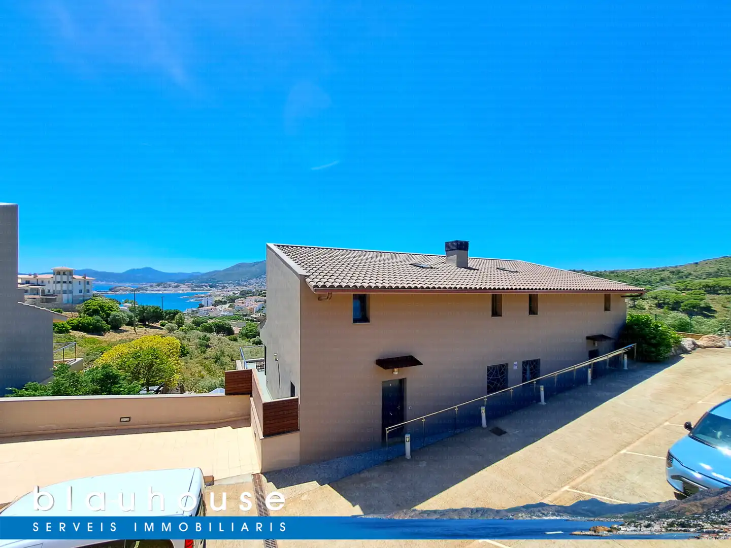 Vista exterior de Dúplex en venda en Llançà amb Aire condicionat, Calefacció i Parquet