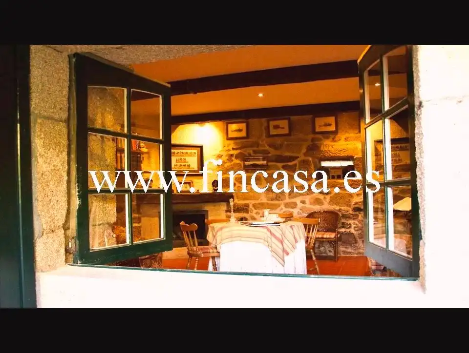 Finca rústica en venta en Mondariz-Balneario con Jardín privado, Parquet y Terraza