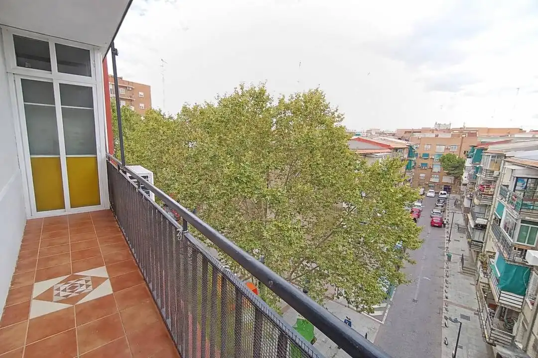 Balcony of Flat for sale in Alcorcón  with Air Conditioner, Heating and Terrace