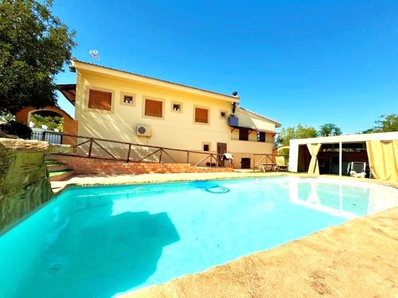 Piscina de Casa o xalet en venda en Molina de Segura amb Aire condicionat, Calefacció i Jardí privat