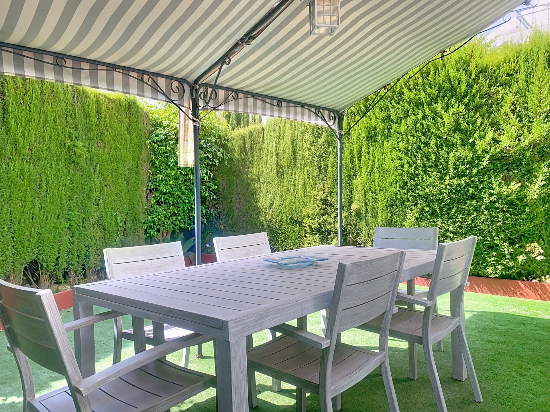 Terrassa de Casa adosada en venda en Estepona amb Aire condicionat, Jardí privat i Terrassa