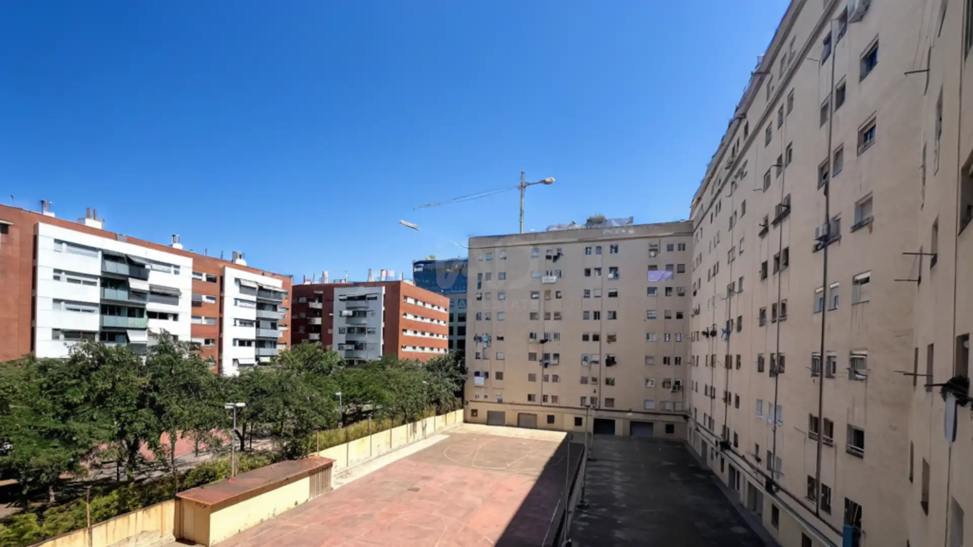 Vista exterior de Piso en venta en Barcelona con Aire acondicionado