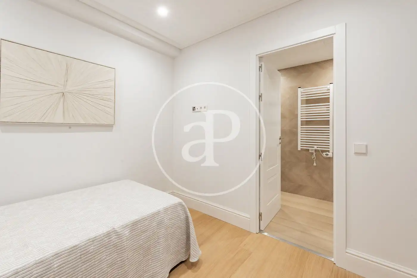 Habitación de Piso en venta en Madrid con Aire acondicionado, Calefacción y Terraza