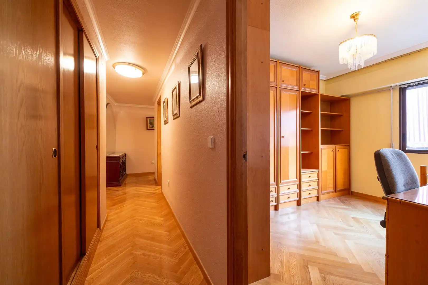 Flat for sale in Calle SAN VICENTE, Mercado