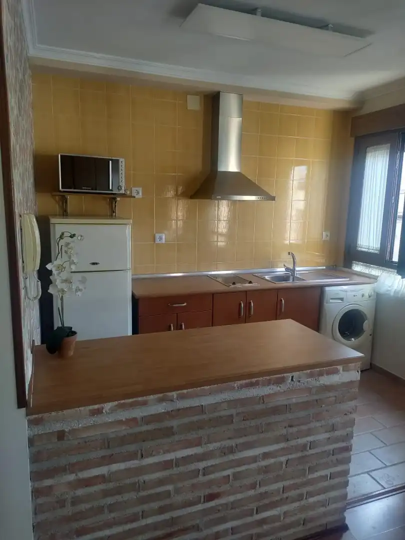 Estudi de lloguer a Travesía del Potro, 11, Antequeruela y Covachuelas