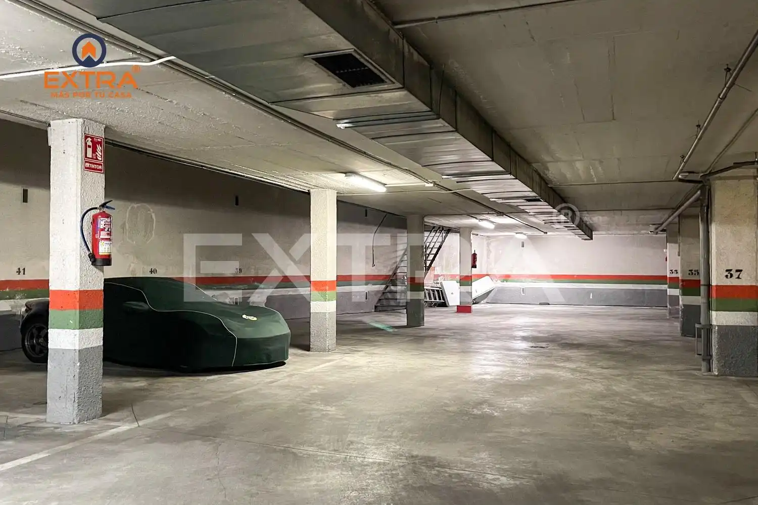 Parkplatz von Garage zum Verkauf in Madrid