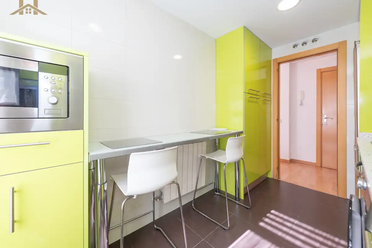 Kitchen of Flat for sale in Pinto  with Air Conditioner, Heating and Storage room