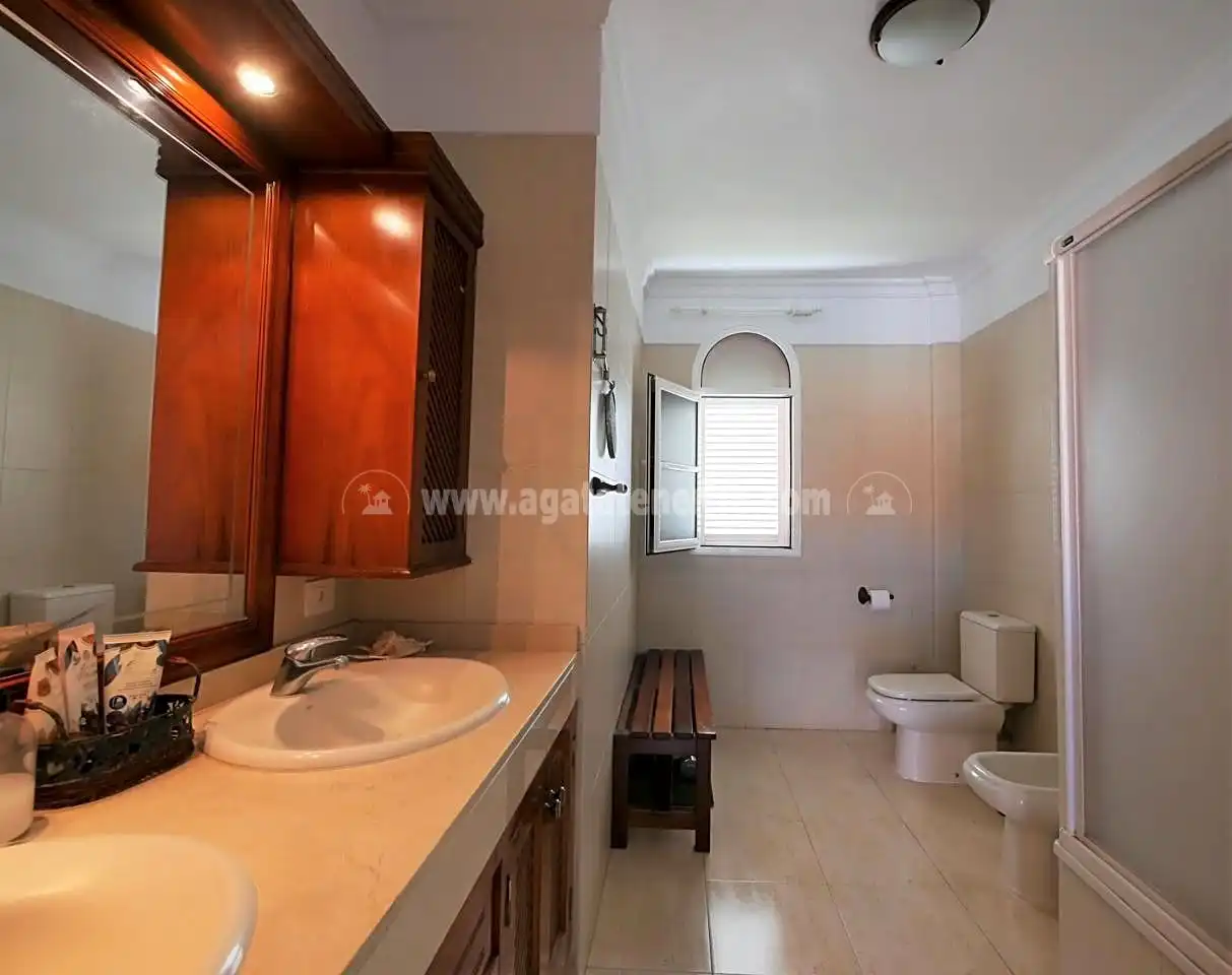 Baño de Casa o chalet en venta en Los Realejos con Jardín privado, Terraza y Trastero