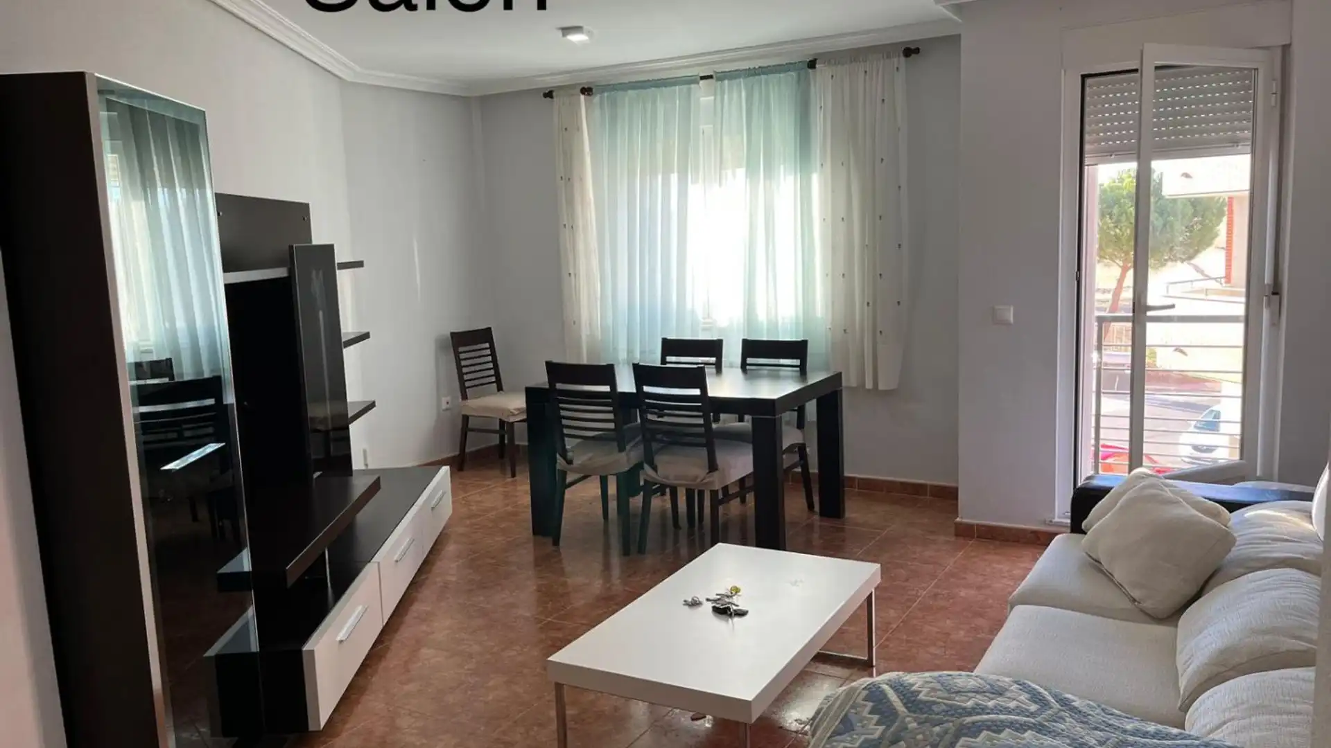 Living room of Flat for sale in Salamanca Capital  with Heating and Balcony