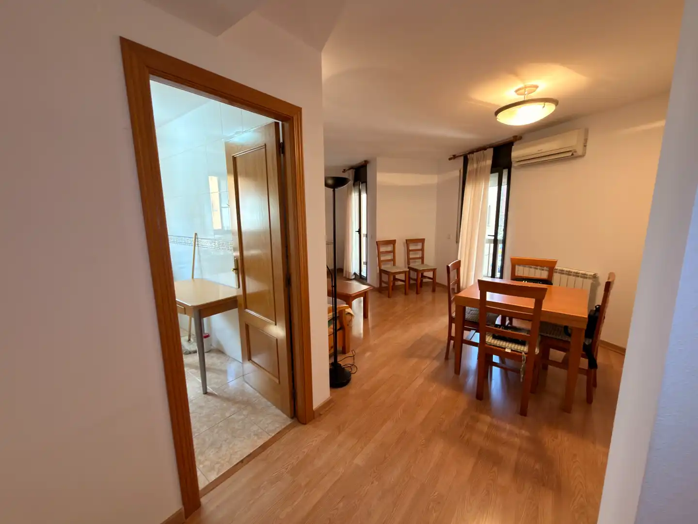 Menjador de Pis en venda en Lleida amb Aire condicionat, Calefacció i Parquet