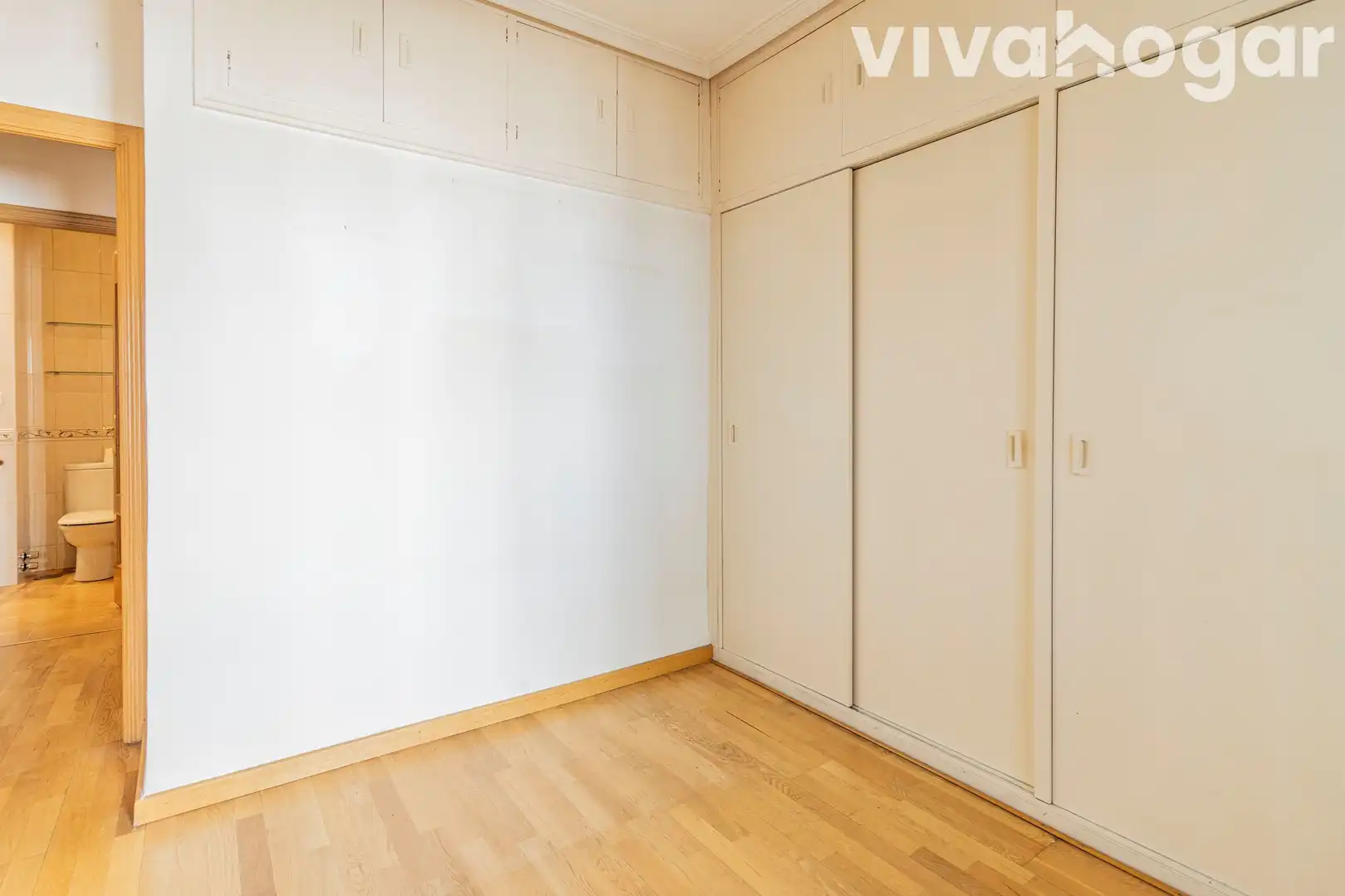 Bedroom of Flat for sale in Madrid  with Air Conditioner, Heating and Terrace