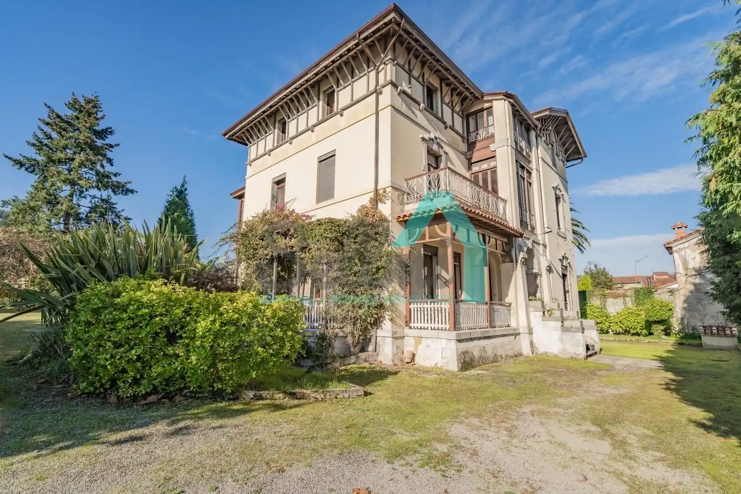 Exterior view of Houses for sale in Pravia  with Heating, Private garden and Parquet flooring