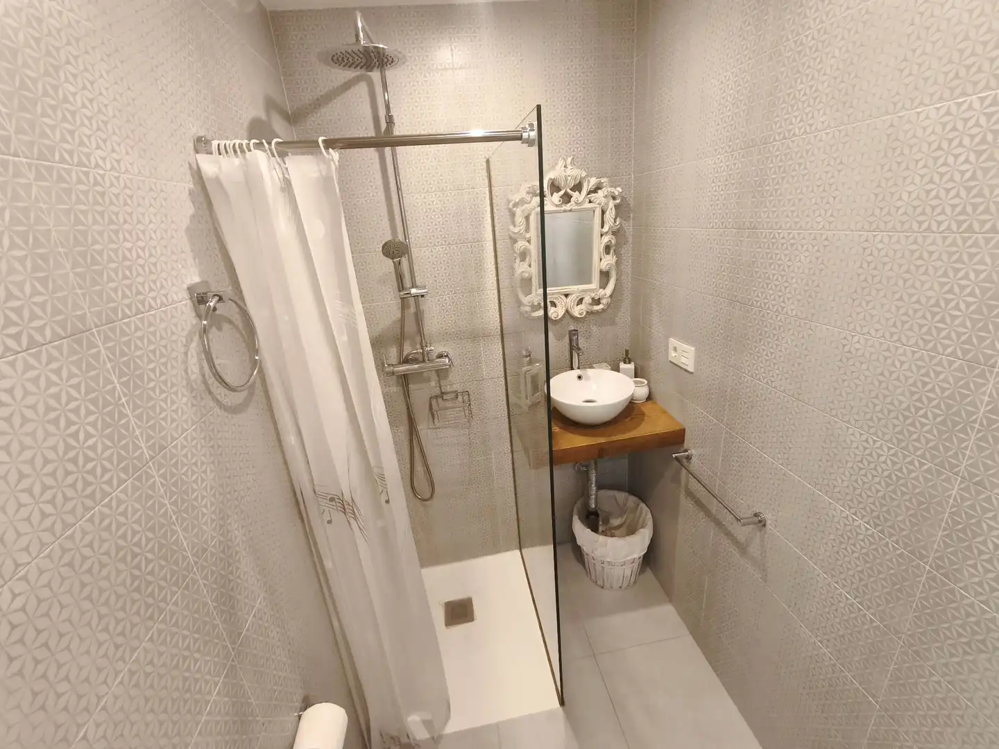 Wohnung zur Miete in Elvira, Centro - Sagrario