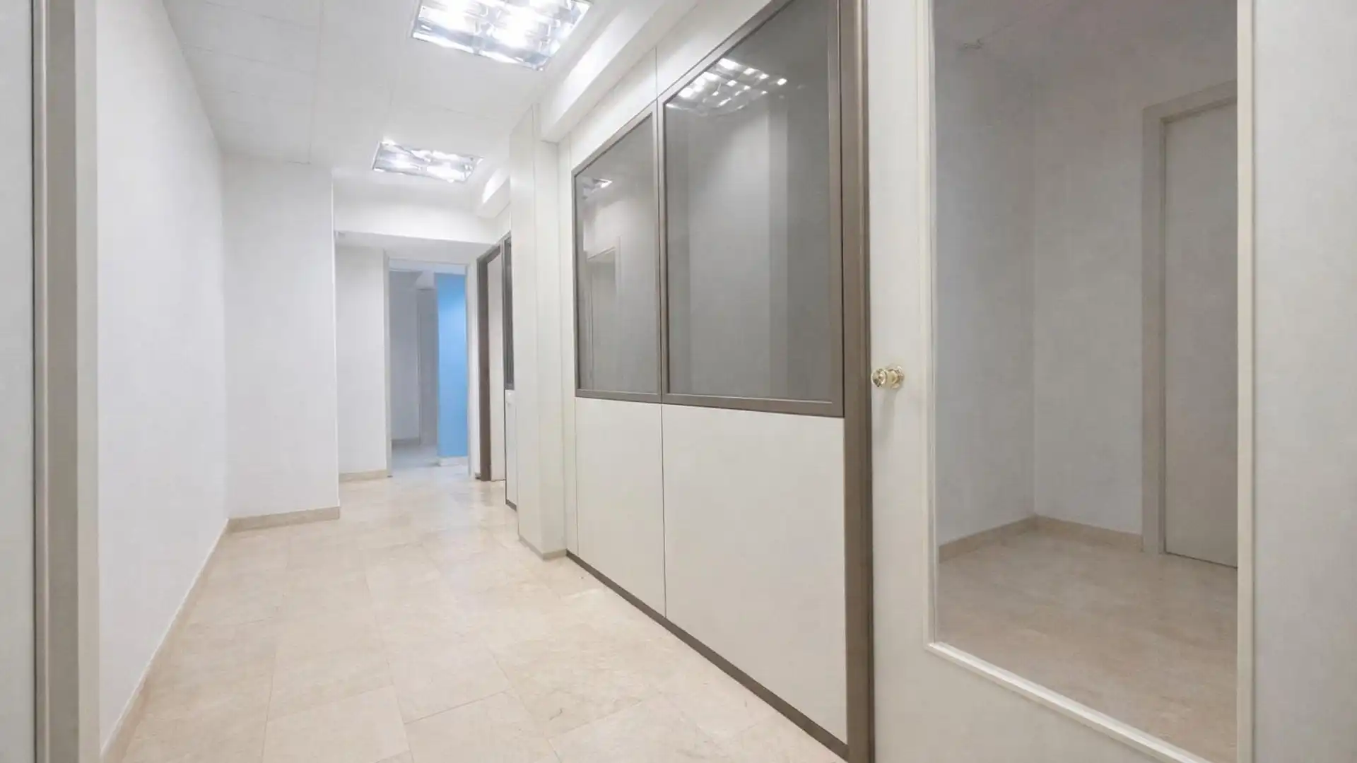 Local en traspaso en  Madrid Capital con Aire acondicionado y Amueblado