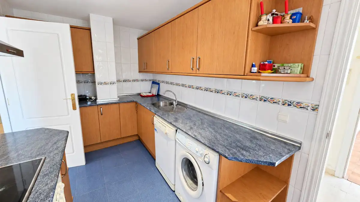 Apartment with lift for sale in Estepona Pueblo, imagen 17