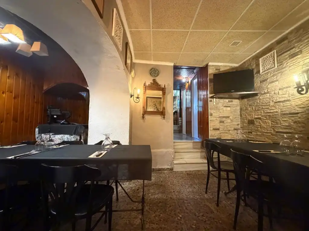 Local comercial en venda a Calle Santa Ana, imagen 4