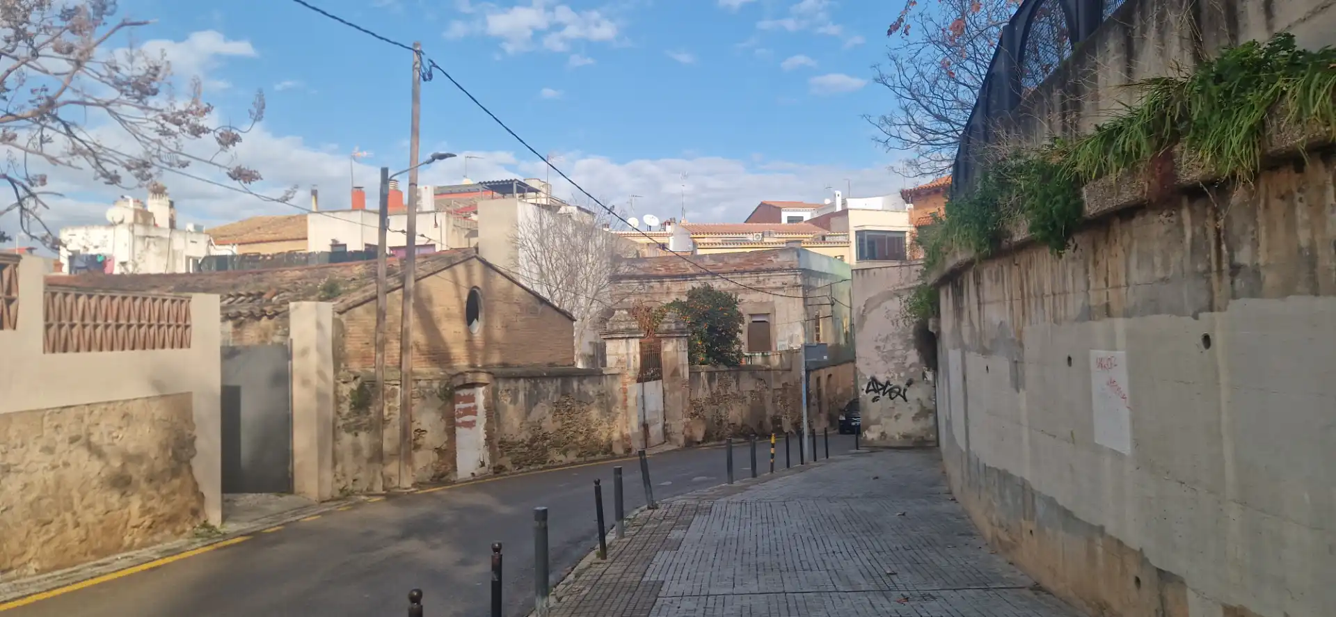 Außenansicht von Residential zum Verkauf in Sant Boi de Llobregat