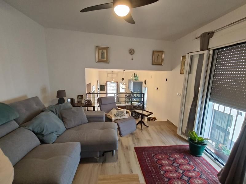 Living room of Single-family semi-detached for sale in Estepona  with Air Conditioner, Heating and Terrace