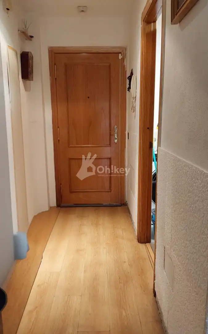 Wohnung zum Verkauf in Arcicóllar mit Heizung, Privatgarten und Terrasse