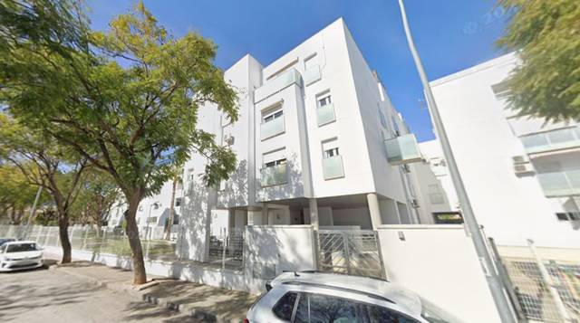 Piso en Venta en C/ Aldebarán en El Altillo