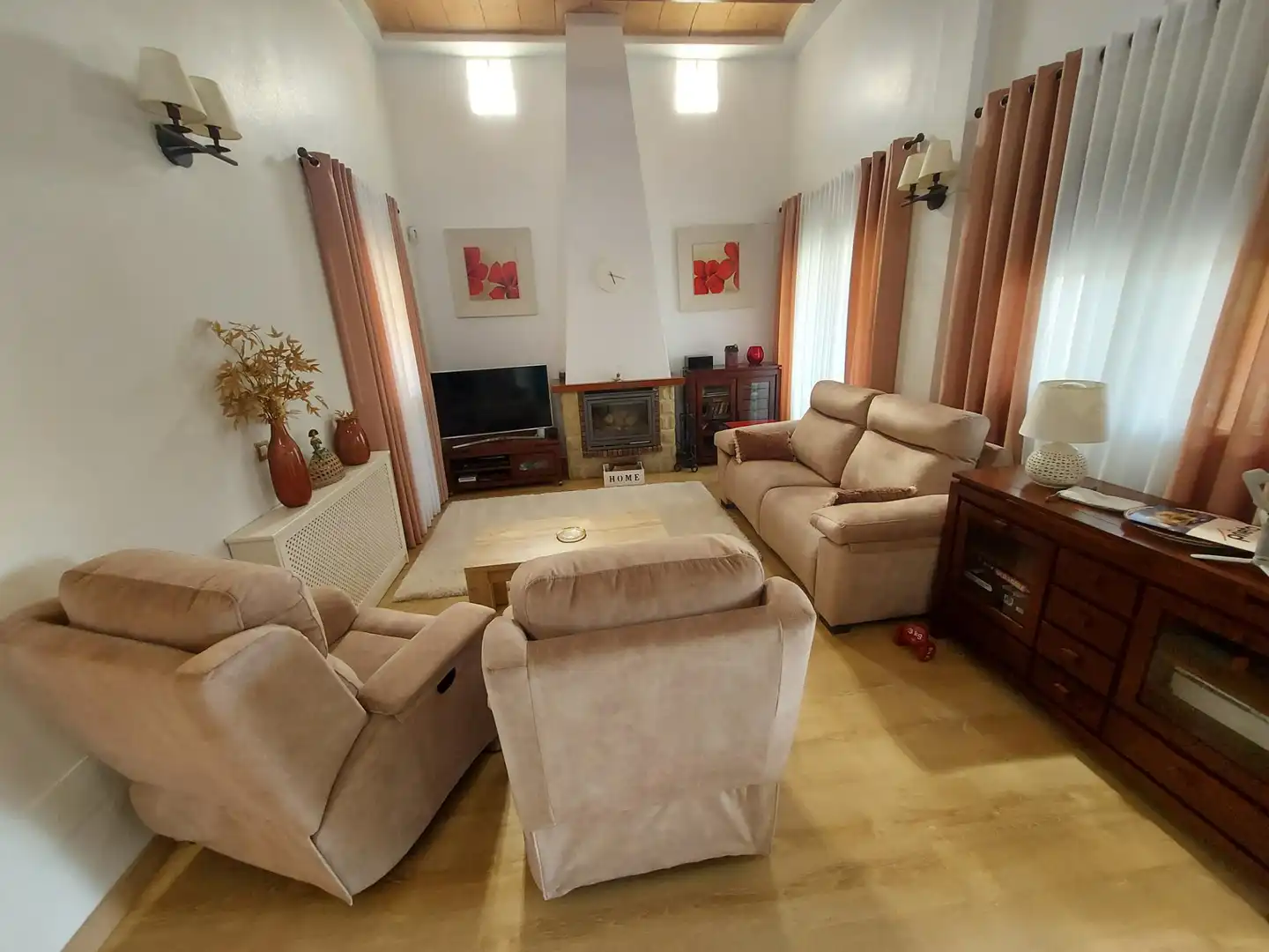 Sala d'estar de Casa o xalet en venda en Calasparra amb Aire condicionat i Moblat