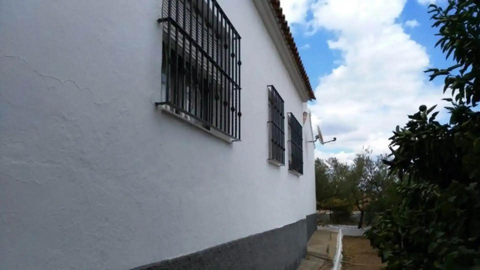 Vista exterior de Casa o xalet en venda en Cazalla de la Sierra