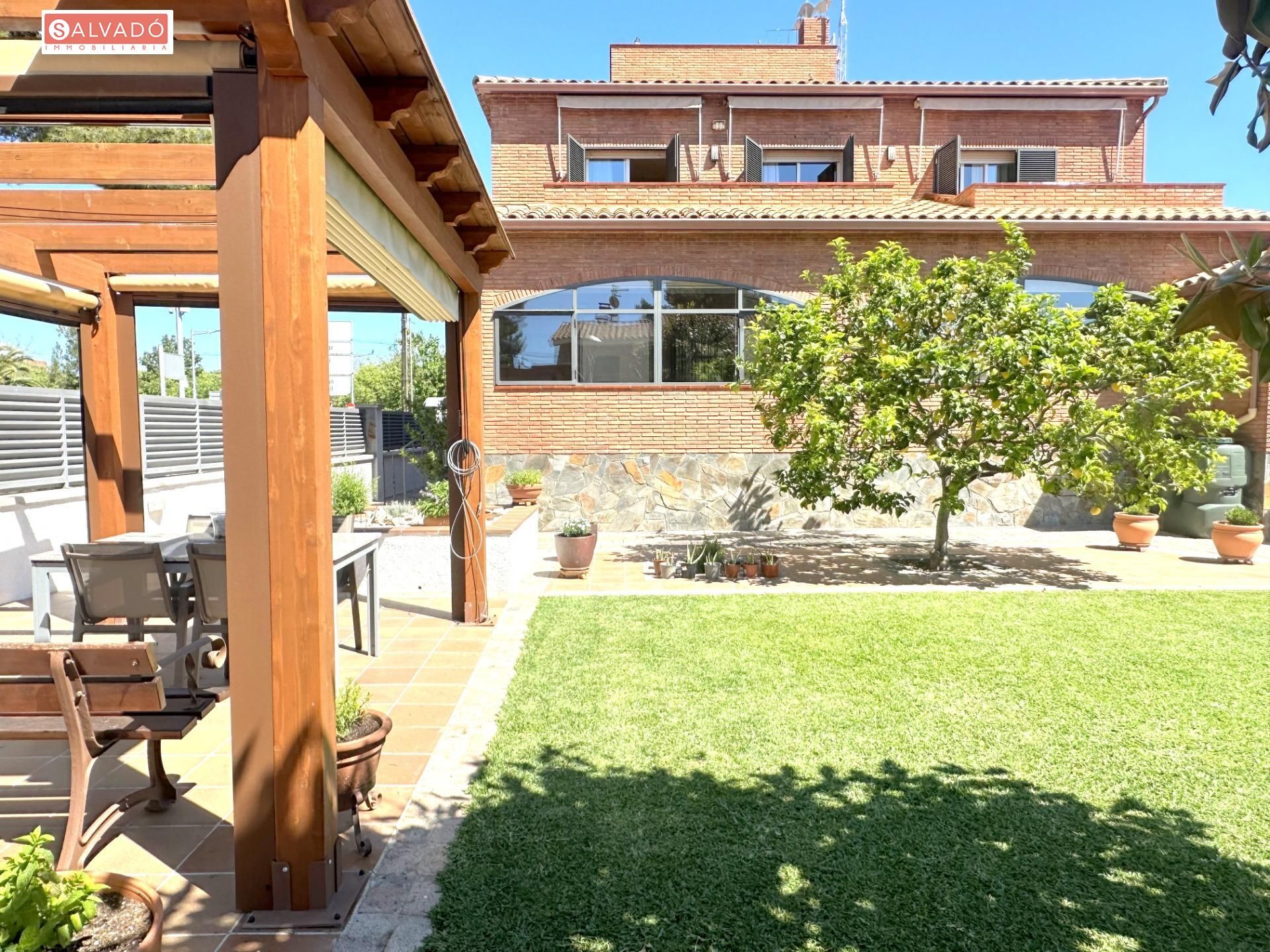 Garden of House or chalet for sale in Calafell  with Air Conditioner, Heating and Private garden