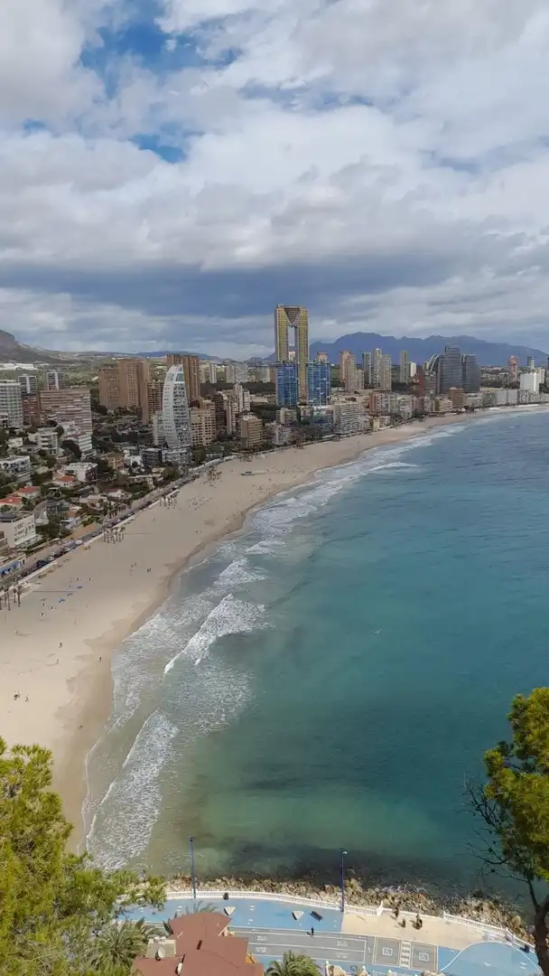 Vista exterior de Pis de lloguer en Playa Poniente