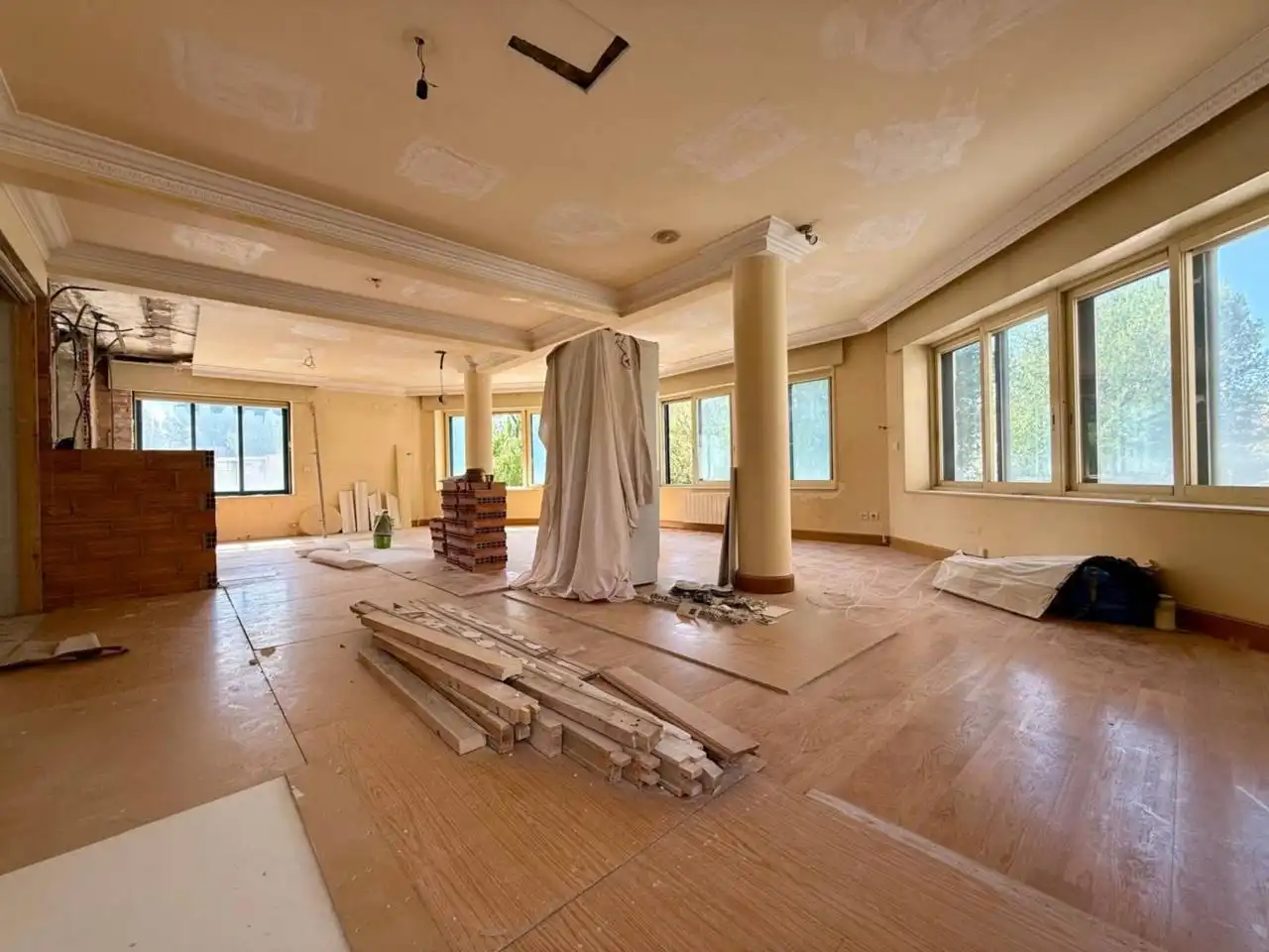 Piso en venta en Burgos con Calefacción, Parquet y Terraza