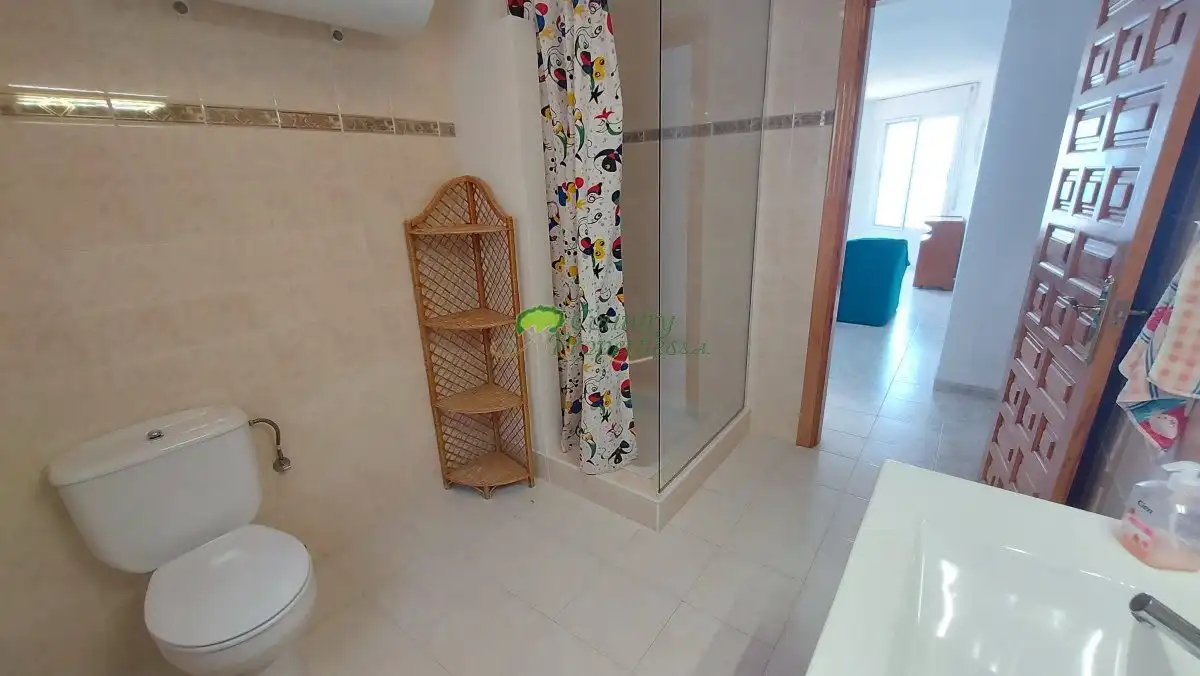 Baño de Finca rústica de alquiler en Torrox con Terraza