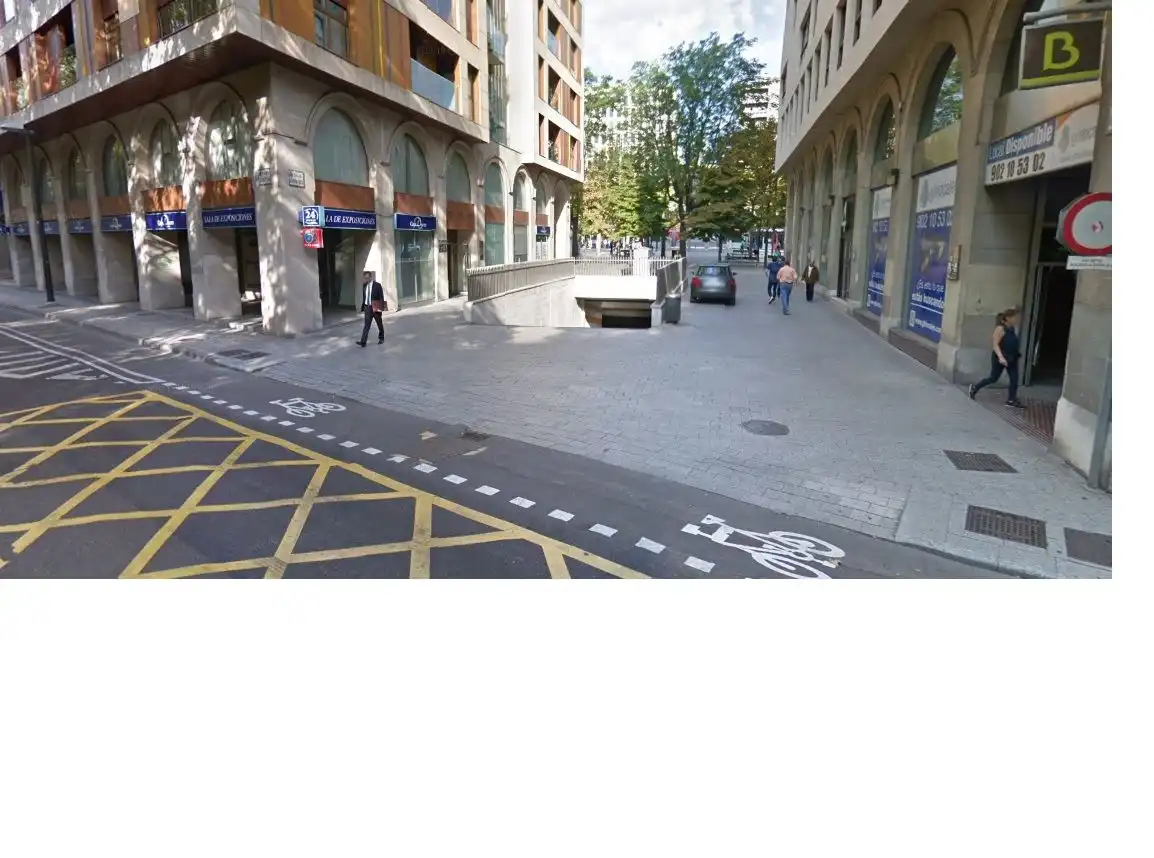 Vista exterior de Garaje de alquiler en Zaragoza