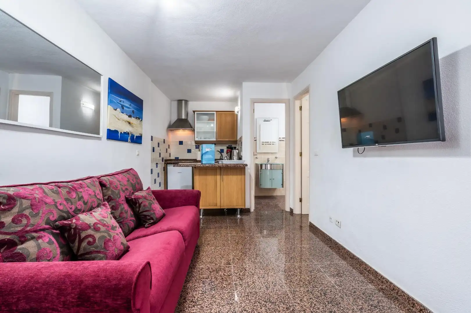 Sala d'estar de Casa o xalet en venda en Guía de Isora amb Aire condicionat, Jardí privat i Terrassa