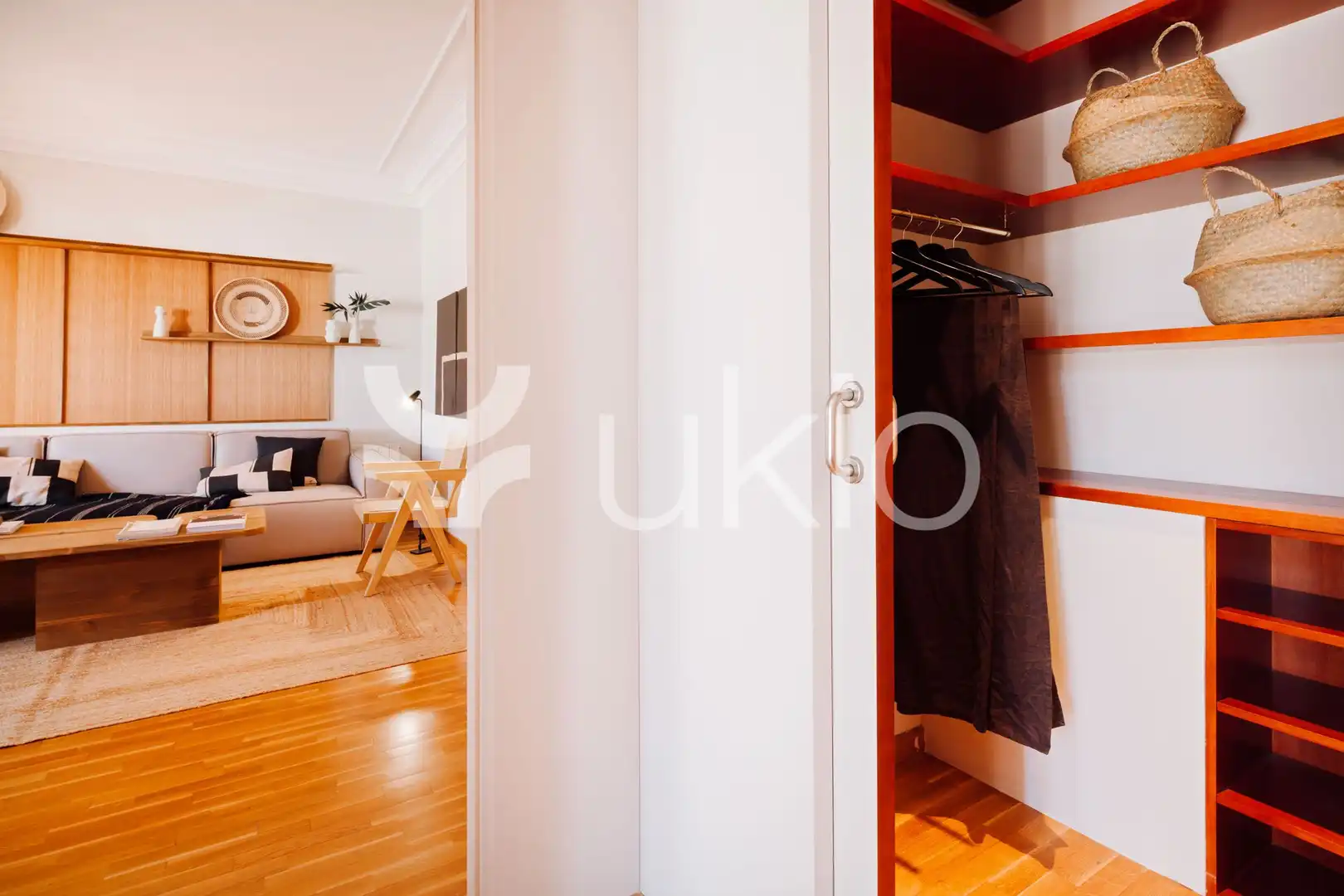 Apartamento con terraza en alquiler en Carrer d'Aragó, imagen 10