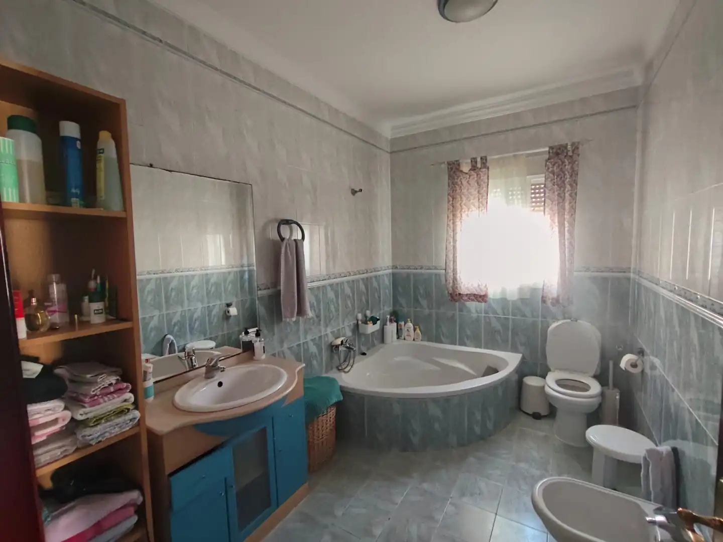 Bathroom of Houses for sale in Chiclana de la Frontera  with Private garden, Oven and Washing machine