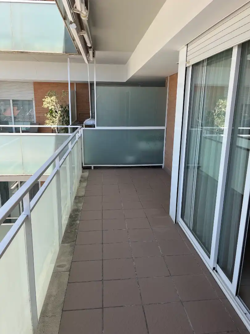 Terrassa de Pis de lloguer en Terrassa amb Aire condicionat, Calefacció i Jardí privat
