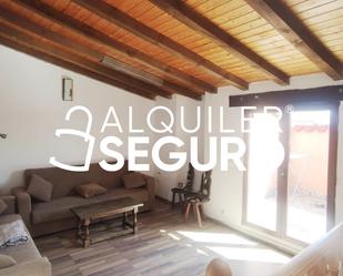 Sala d'estar de Casa o xalet de lloguer en El Tiemblo  amb Terrassa